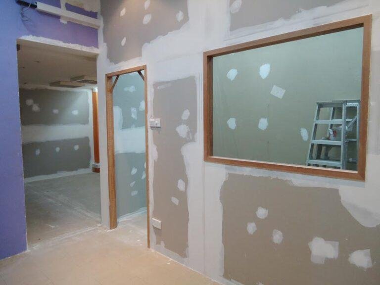 gypsum-board-partition-wall-installation-1846455